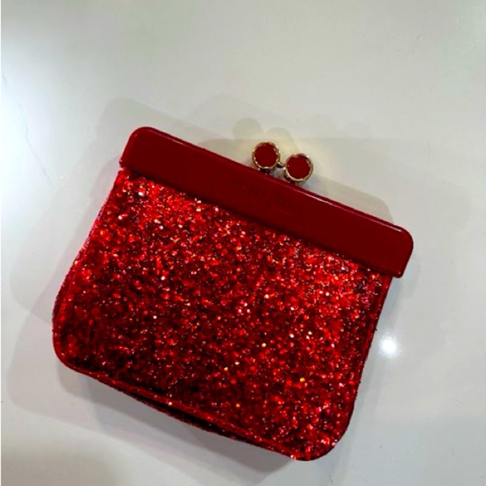 COPY - NEW Miu Miu Velvet Kisslock